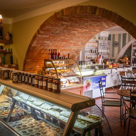 Ubytovani Kroupa Dolni Dunajovice Luaran gambar